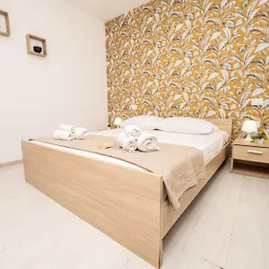  Gasthof Central 128l Italien
