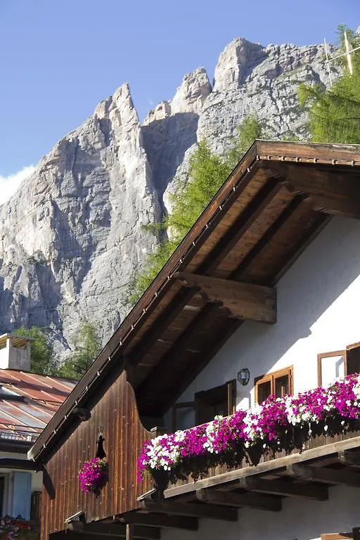 Hotel Al Larin Cortina dʼAmpezzo