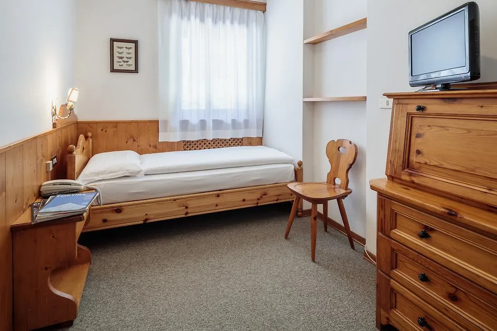 Hotel Al Larin Κορτίνα Ντ' Αμπέτσο